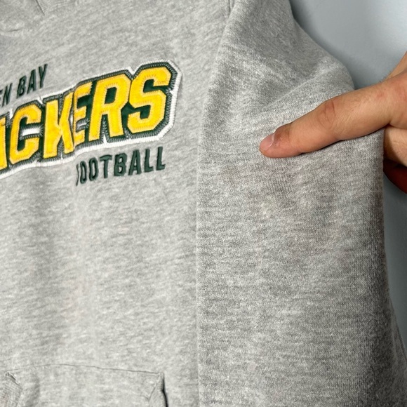 Green Bay Packers Hoodie Pullover Sweatshirt - Picture 8 of 9